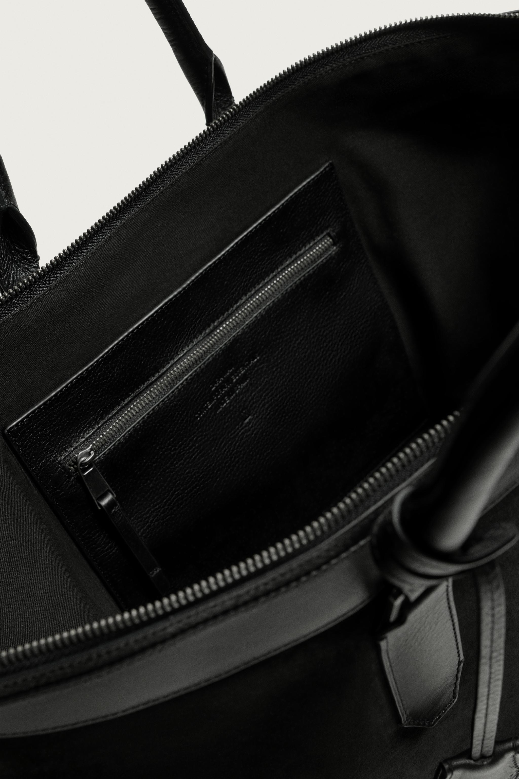 LEATHER TRAVEL BAG